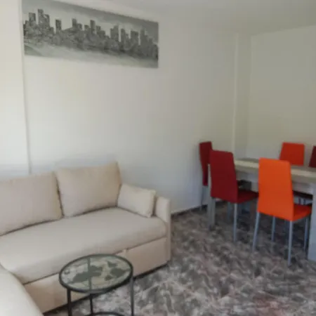 Apartment Cristianos *